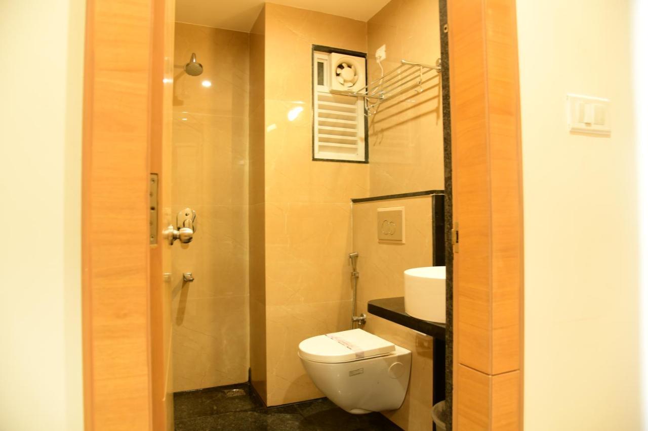 Hotel U.T.Elite Bangalore Luaran gambar