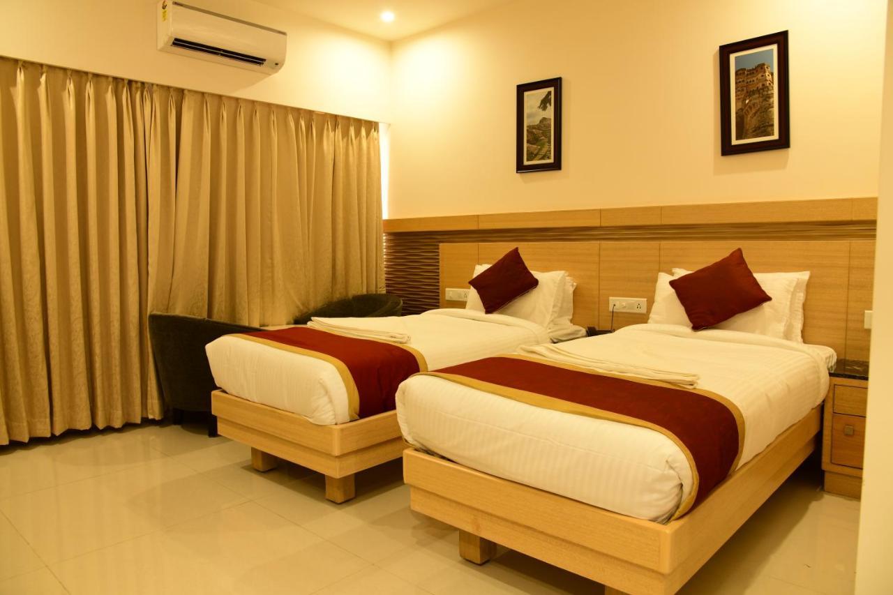 Hotel U.T.Elite Bangalore Luaran gambar